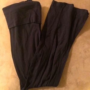 ✋🏾SOLD ✋🏾 all blk yoga pants